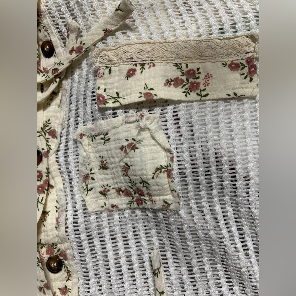 POL NWT Off White/Natural Floral Button-Up Sheer Top with Hood.Rayon/Spandex - Picture 14 of 17